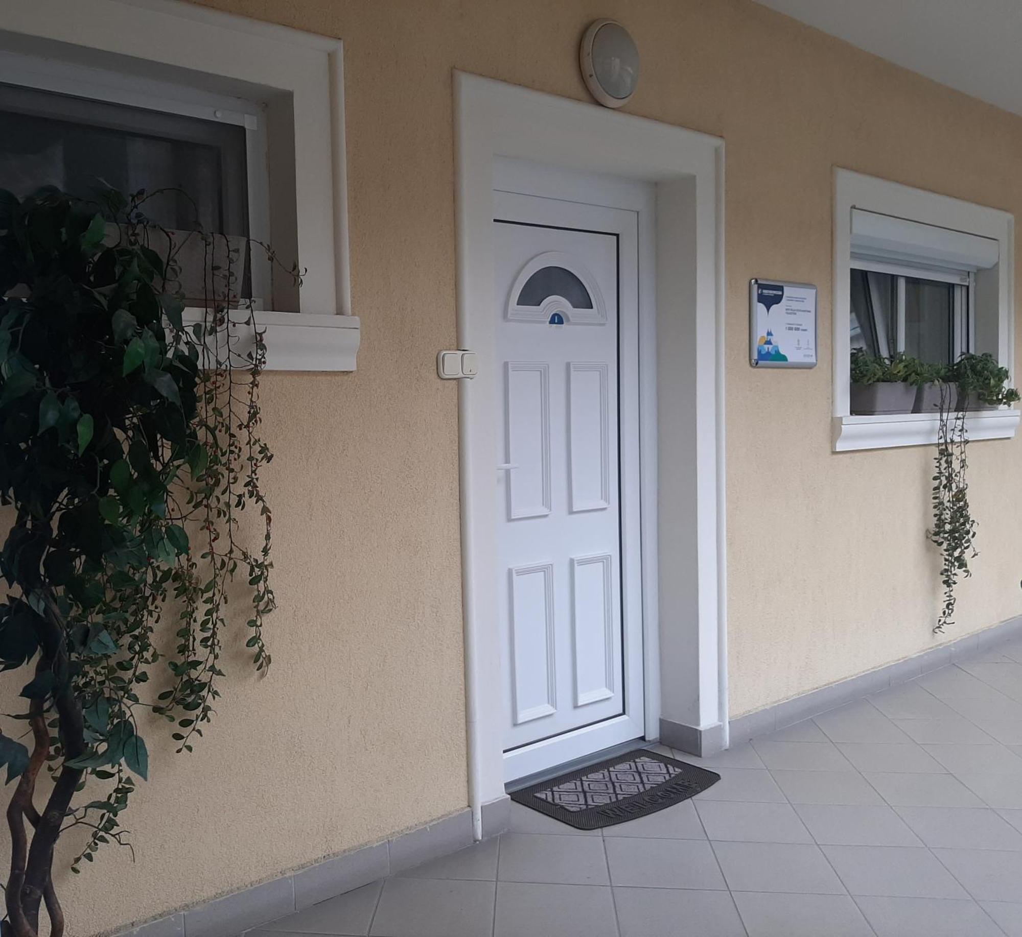 Best Relax Heviz Apartman Exterior foto